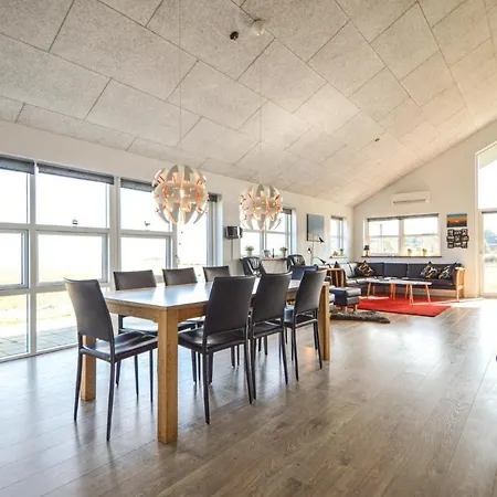 Stunning In Romo With Kitchen * Tagholm